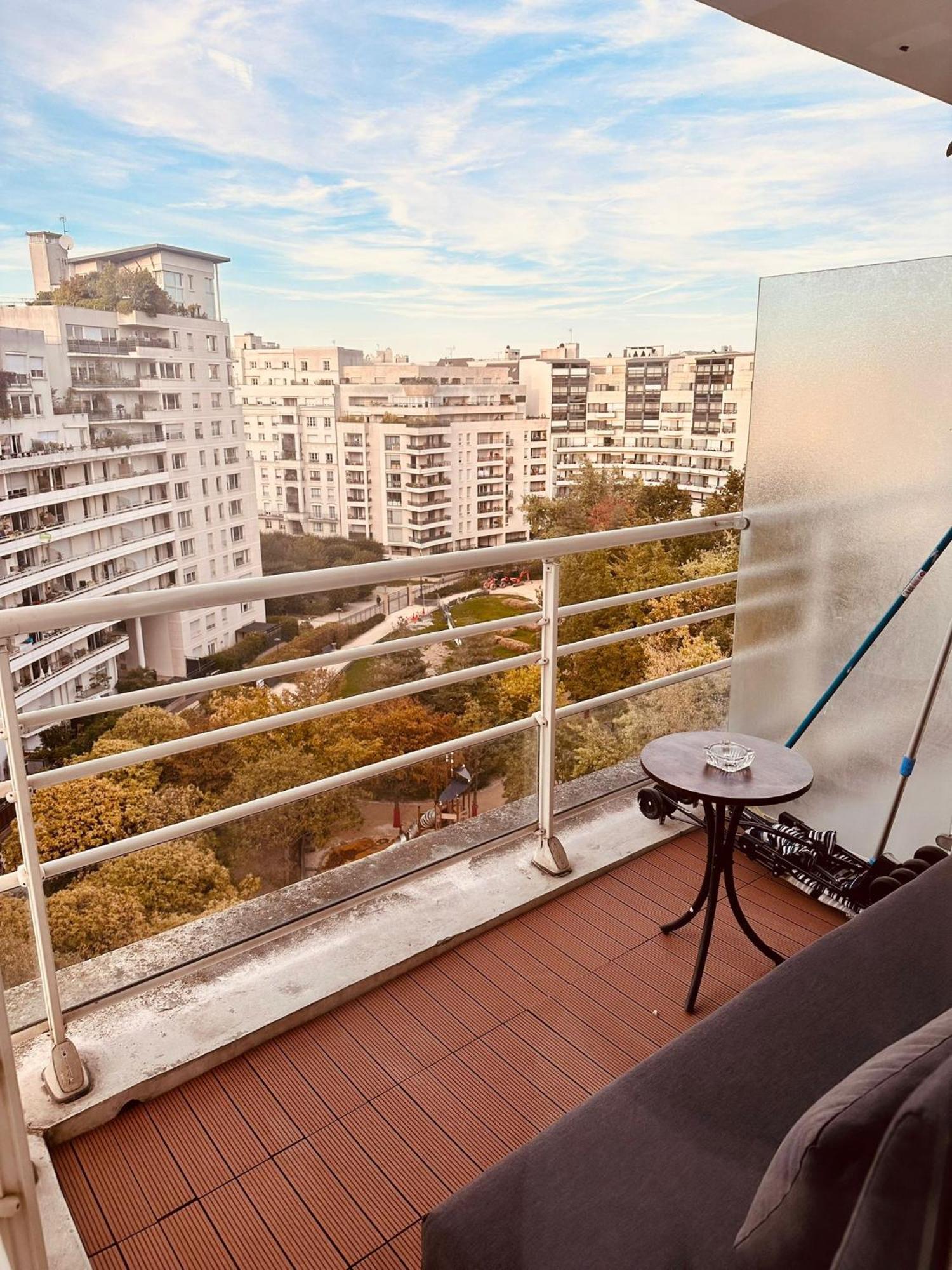 Ryan Homes - In Apart Hotel, La Defense كوربوفوا المظهر الخارجي الصورة